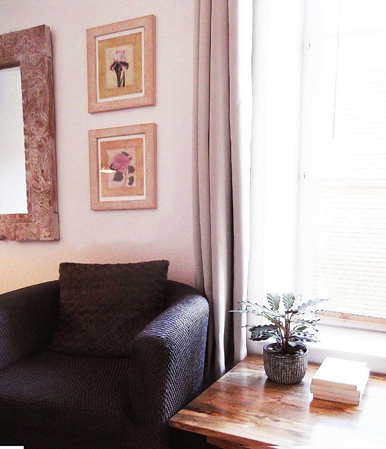 Tourny - Studio cosy Centre médiéval Sarlat Extérieur photo